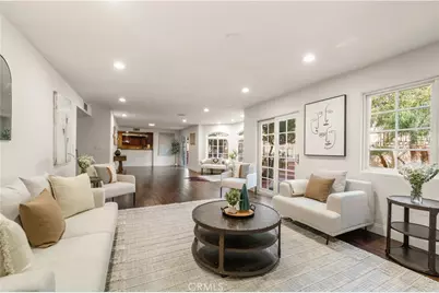 828 S Sunset Canyon, Burbank, CA 91501 - Photo 9