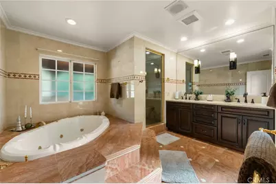 828 S Sunset Canyon, Burbank, CA 91501 - Photo 21