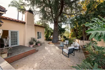 828 S Sunset Canyon, Burbank, CA 91501 - Photo 35
