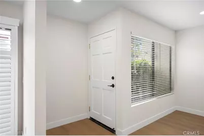 8601 Sunland Boulevard #5, Los Angeles, CA 91352 - Photo 3