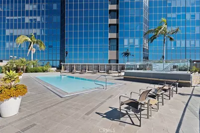 1100 Wilshire Boulevard #1707, Los Angeles, CA 90017 - Photo 37