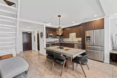 1100 Wilshire Boulevard #1707, Los Angeles, CA 90017 - Photo 9