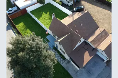 333 S 1st, Covina, CA 91723 - Photo 11