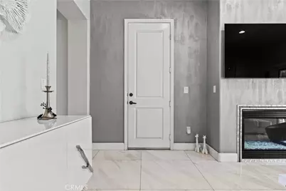 6920 Valmont #5, Tujunga, CA 91042 - Photo 19