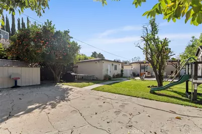 14729 Bassett, Van Nuys, CA 91405 - Photo 23