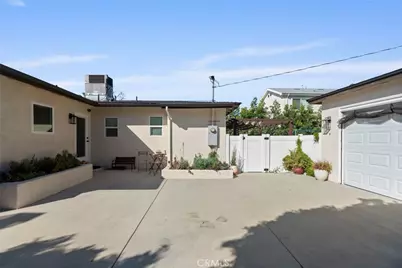 14729 Bassett, Van Nuys, CA 91405 - Photo 25