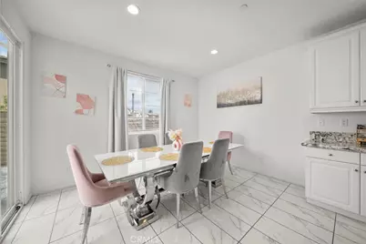 370 Campbell Court, Santa Paula, CA 93060 - Photo 9