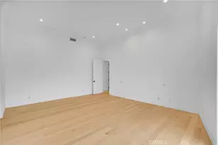 10050 Olivia Terrace, Los Angeles, CA 91352 - Photo 55