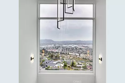 10050 Olivia Ter, Los Angeles, CA 91352 - Photo 17