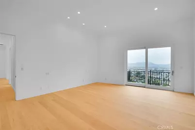 10050 Olivia Ter, Los Angeles, CA 91352 - Photo 57