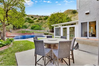 12970 Louise, Granada Hills, CA 91344 - Photo 49