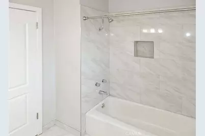 7349 Etiwanda, Reseda, CA 91335 - Photo 15