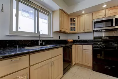 10155 De Soto #116, Chatsworth, CA 91311 - Photo 13