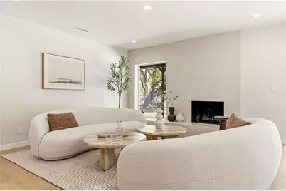 9324 Elben Avenue, Los Angeles, CA 91352 - Photo 5