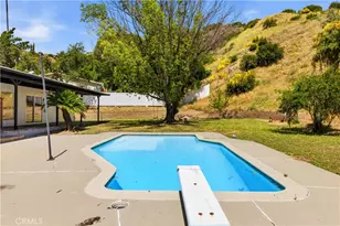 9324 Elben Ave, Los Angeles, CA 91352 - Photo 43