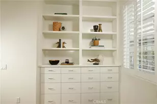 11045 Tamberly Ln, Tujunga, CA 91042 - Photo 17