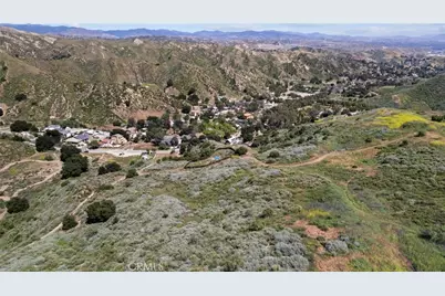 0 Apn 3272-032-086, Castaic, CA 91384 - Photo 9