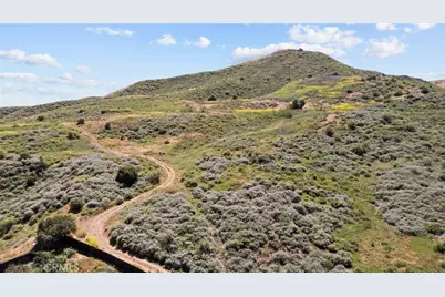 0 Apn 3272-032-086, Castaic, CA 91384 - Photo 1