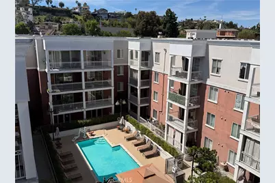 3740 Santa Rosalia Road #Unit 425, Los Angeles, CA 90008 - Photo 1