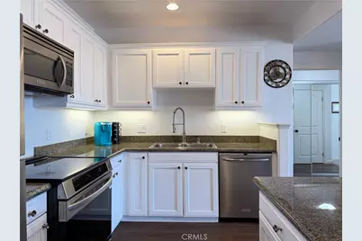 3740 Santa Rosalia Road #Unit 425, Los Angeles, CA 90008 - Photo 7