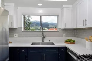 2915 Montrose Ave, Glendale, CA 91214 - Photo 9