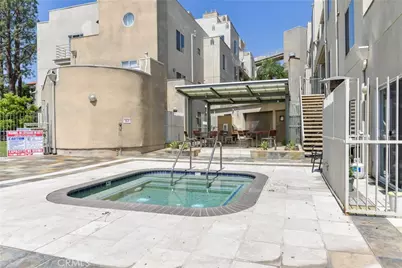 2915 Montrose Avenue #525, Glendale, CA 91214 - Photo 39