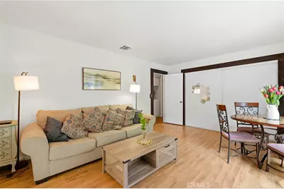 24668 Ebelden Avenue, Newhall, CA 91321 - Photo 47