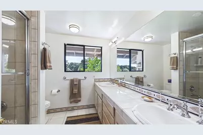 1310 Imperial Drive, Glendale, CA 91207 - Photo 9