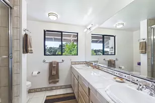 1310 Imperial Dr, Glendale, CA 91207 - Photo 9