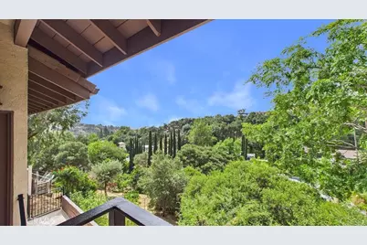 1310 Imperial Drive, Glendale, CA 91207 - Photo 15