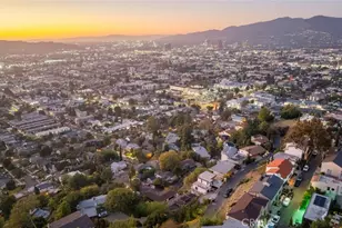 1301 Corona Dr, Glendale, CA 91205 - Photo 51