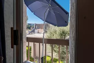 18340 Collins, Tarzana, CA 91356 - Photo 29