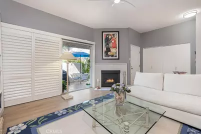 18340 Collins #D, Tarzana, CA 91356 - Photo 7