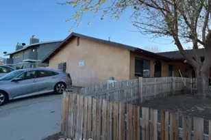 21110 Santa Maria, Tehachapi, CA 93561 - Photo 3