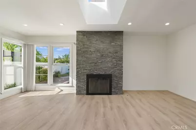 13739 Wyandotte, Van Nuys, CA 91405 - Photo 5