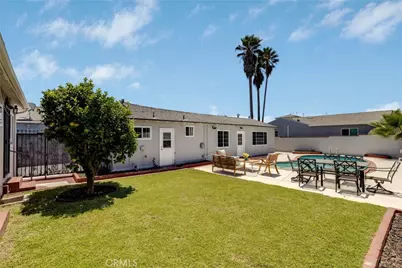 6127 Denny, North Hollywood, CA 91606 - Photo 25