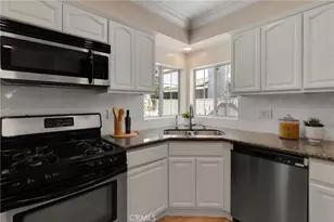 6127 Denny, North Hollywood, CA 91606 - Photo 13