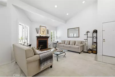 18408 Hatteras Street #14, Tarzana, CA 91356 - Photo 1