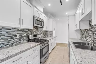 6711 Clybourn, North Hollywood, CA 91606 - Photo 17