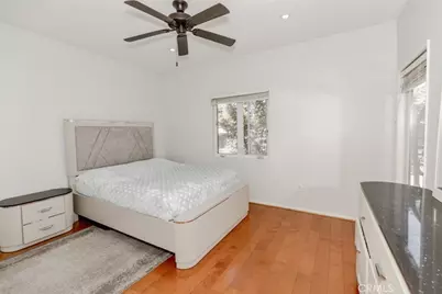 11124 Burbank Boulevard #101, North Hollywood, CA 91601 - Photo 17