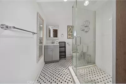 5221 Pacific, Huntington Park, CA 90255 - Photo 11