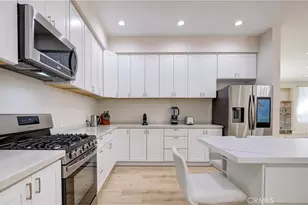 1849 Los Encinos Ave, Glendale, CA 91208 - Photo 17