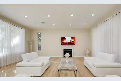 1849 Los Encinos Avenue, Glendale, CA 91208 - Photo 7