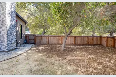 1849 Los Encinos Avenue, Glendale, CA 91208 - Photo 37