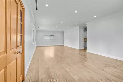 6711 Clybourn, North Hollywood, CA 91606 - Photo 9