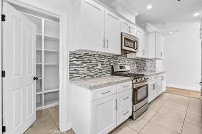 6711 Clybourn, North Hollywood, CA 91606 - Photo 19