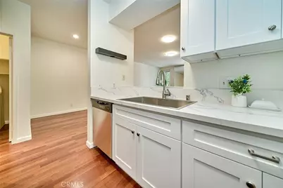 500 S Berendo, Los Angeles, CA 90020 - Photo 11