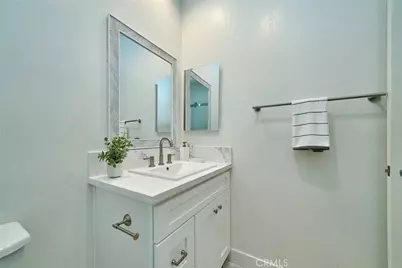 500 S Berendo, Los Angeles, CA 90020 - Photo 9