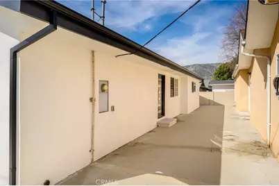10510 Helendale Avenue, Tujunga, CA 91042 - Photo 37