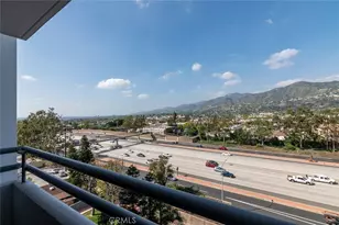 345 Pioneer Dr, Glendale, CA 91203 - Photo 27
